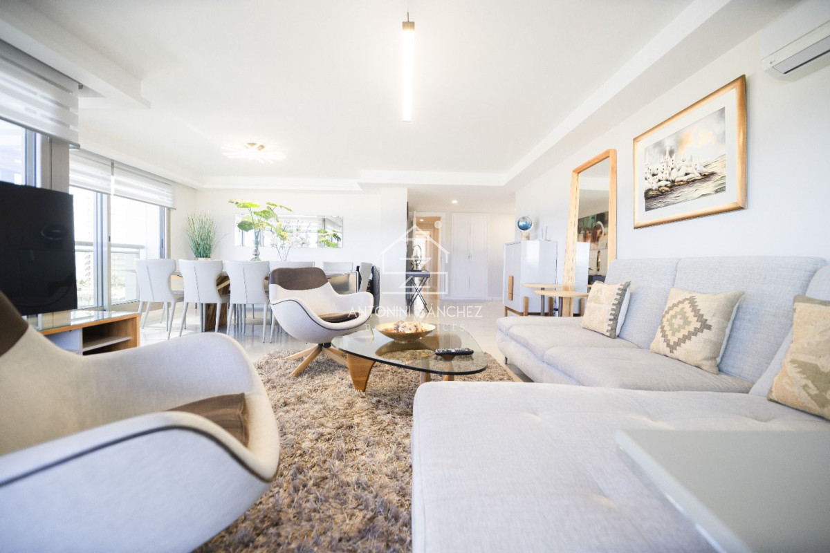 Apartamento ID.1674 - Imperiale. Apartamento en venta - 4 dormitorios.-