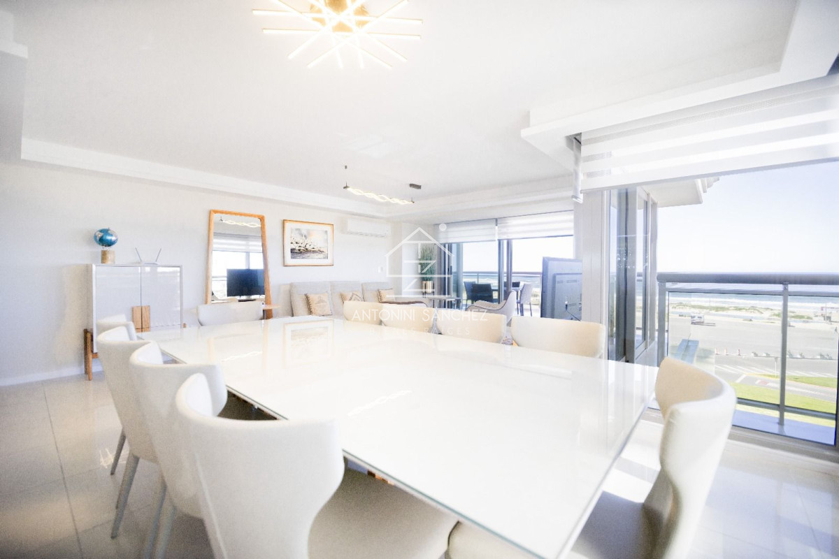 Apartamento ID.1674 - Imperiale. Apartamento en venta - 4 dormitorios.-