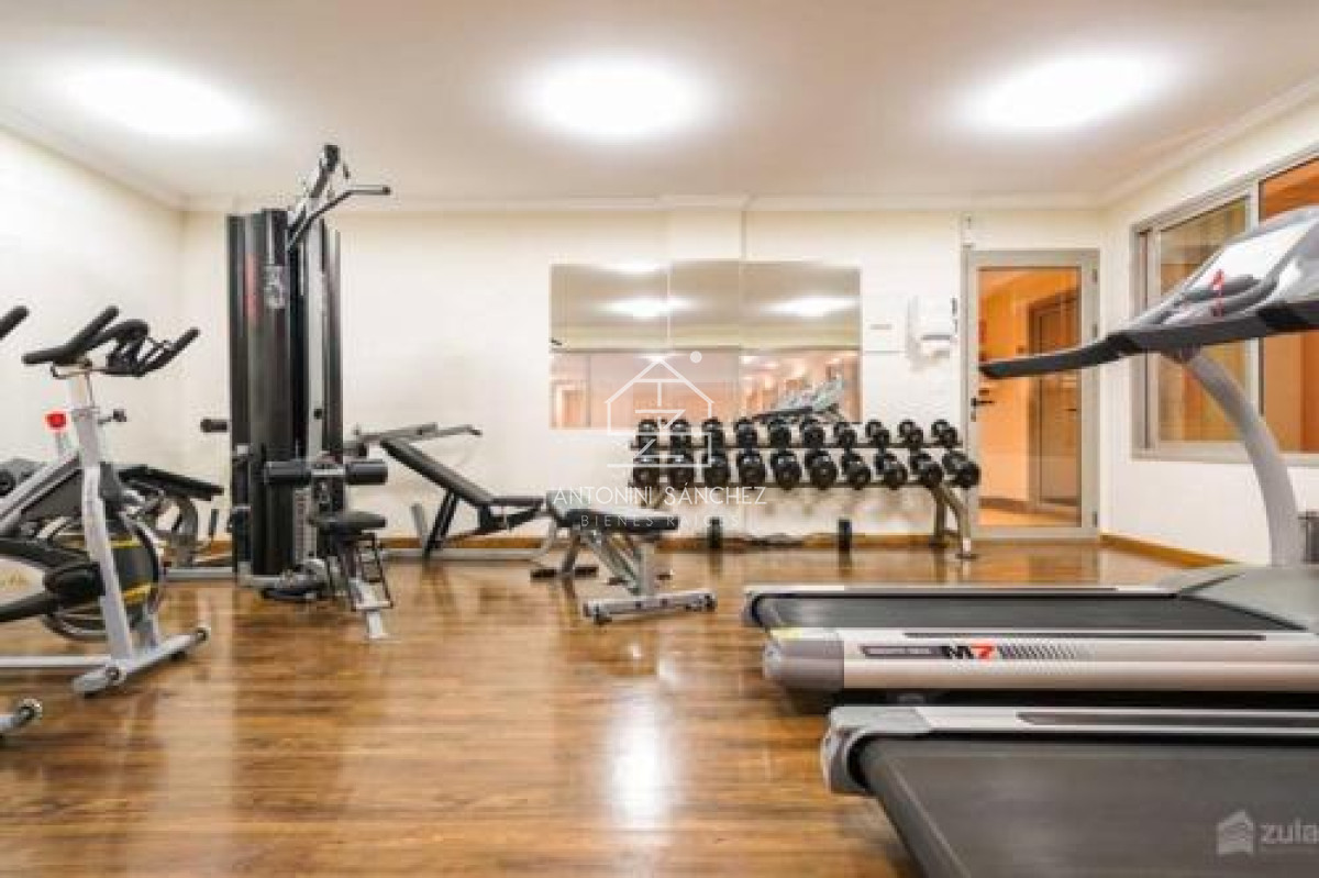 Apartamento ID.1525 - Apartamento de 2 dormitorios con servicio de playa. Place Lafayette Playa mansa Punta del Este.