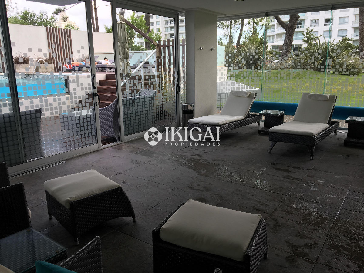 Apartamento ID.831 - Apartamento en venta con renta 2 dormitorios. Punta del Este