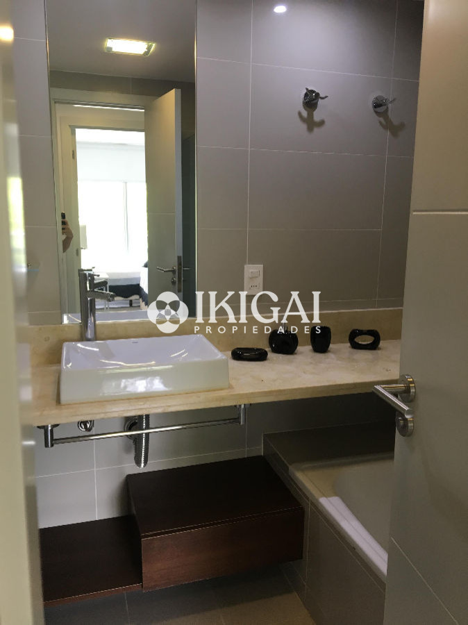 Apartamento ID.831 - Apartamento en venta con renta 2 dormitorios. Punta del Este