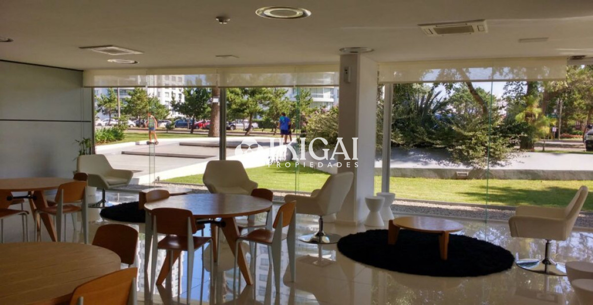 Apartamento ID.831 - Apartamento en venta con renta 2 dormitorios. Punta del Este