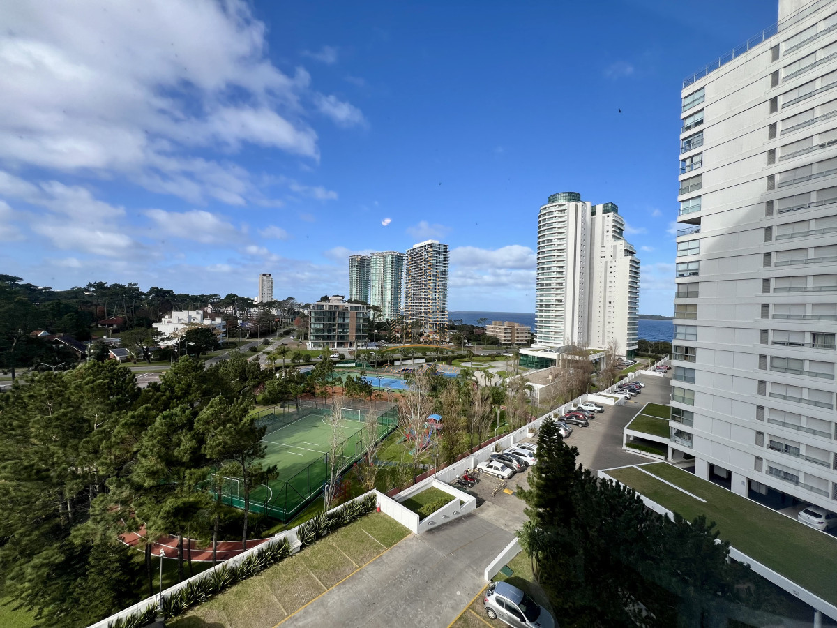 Apartamento ID.823 - Apartamento 3 dormitorios en alquiler anual. Punta del este.