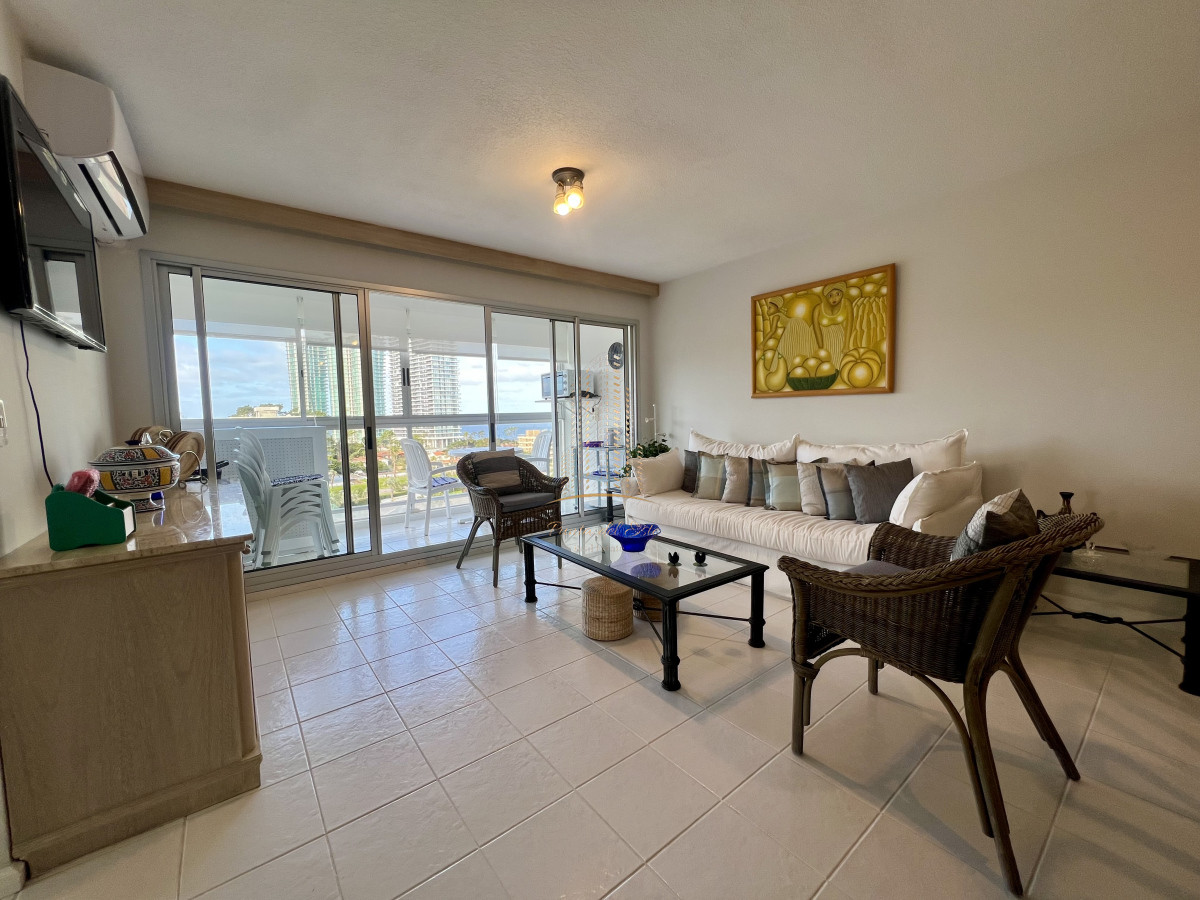 Apartamento ID.823 - Apartamento 3 dormitorios en alquiler anual. Punta del este.