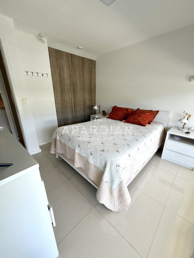 Apartamento ID.21099429 - Apartamento - venta - 1  dormitorio -   Mansa - piscina - parrillero Punta del Este