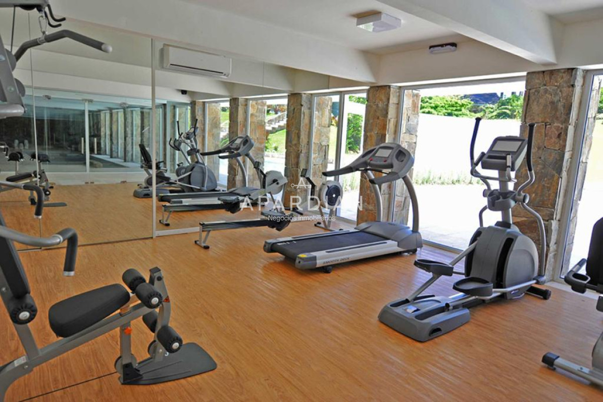 Apartamento ID.21099429 - Apartamento - venta - 1  dormitorio -   Mansa - piscina - parrillero Punta del Este