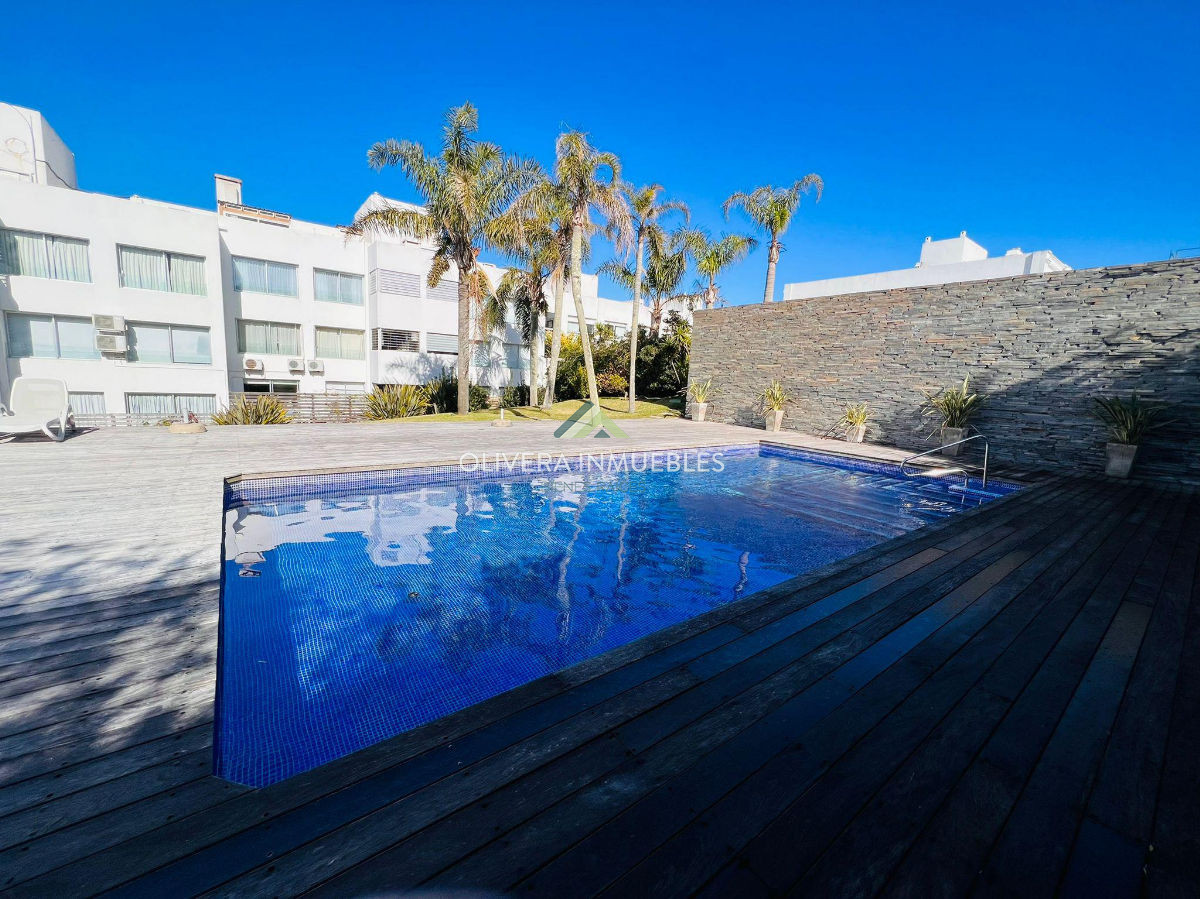 Apartamento ID.11344 - Apartamento en venta 3 dormitorios- Montoya 