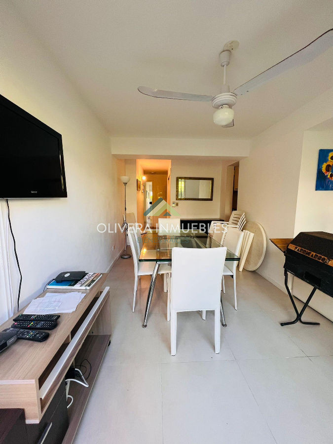 Apartamento ID.11344 - Apartamento en venta 3 dormitorios- Montoya 