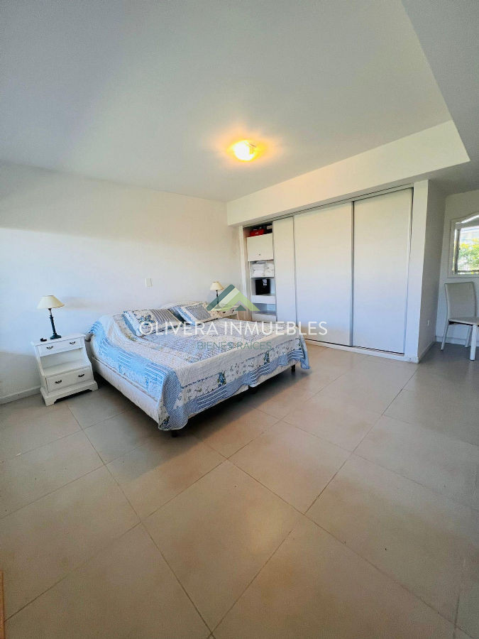 Apartamento ID.11344 - Apartamento en venta 3 dormitorios- Montoya 