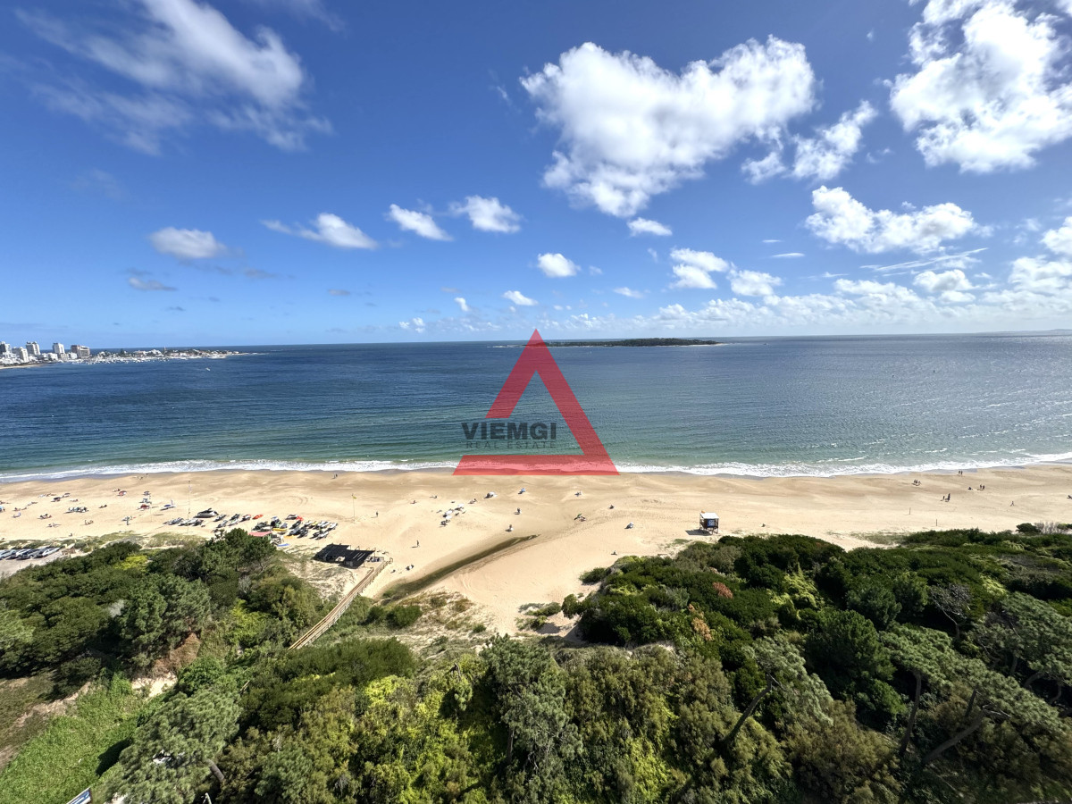 Apartamento ID.209 - Apartamento Premium de tres suites frente al mar. En venta. Paramount Smart Tower. 