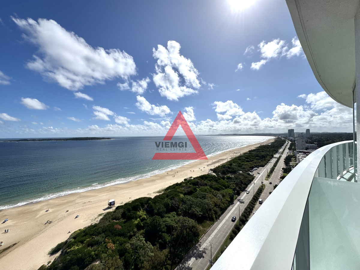 Apartamento ID.209 - Apartamento Premium de tres suites frente al mar. En venta. Paramount Smart Tower. 