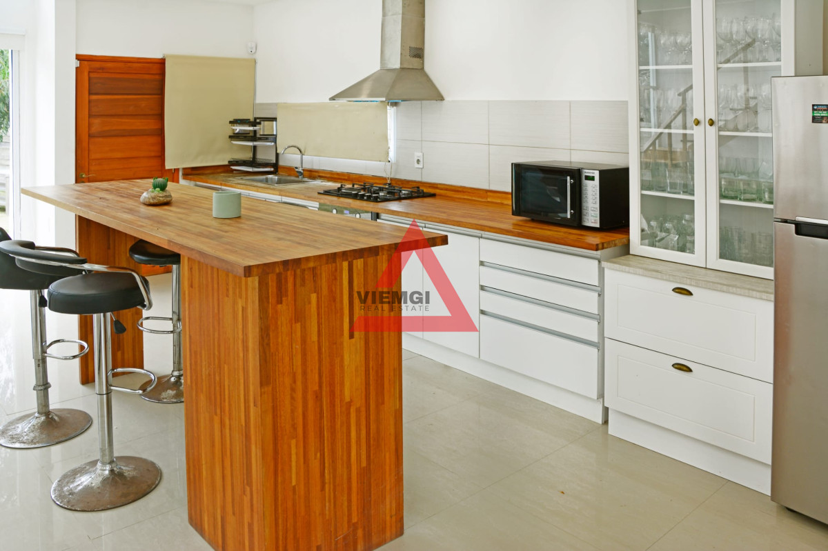 Casa ID.241 - Hermosa casa en venta de 3 dormitorios. 