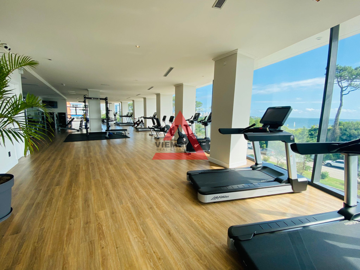 Apartamento ID.209 - Apartamento Premium de tres suites frente al mar. En venta. Paramount Smart Tower. 