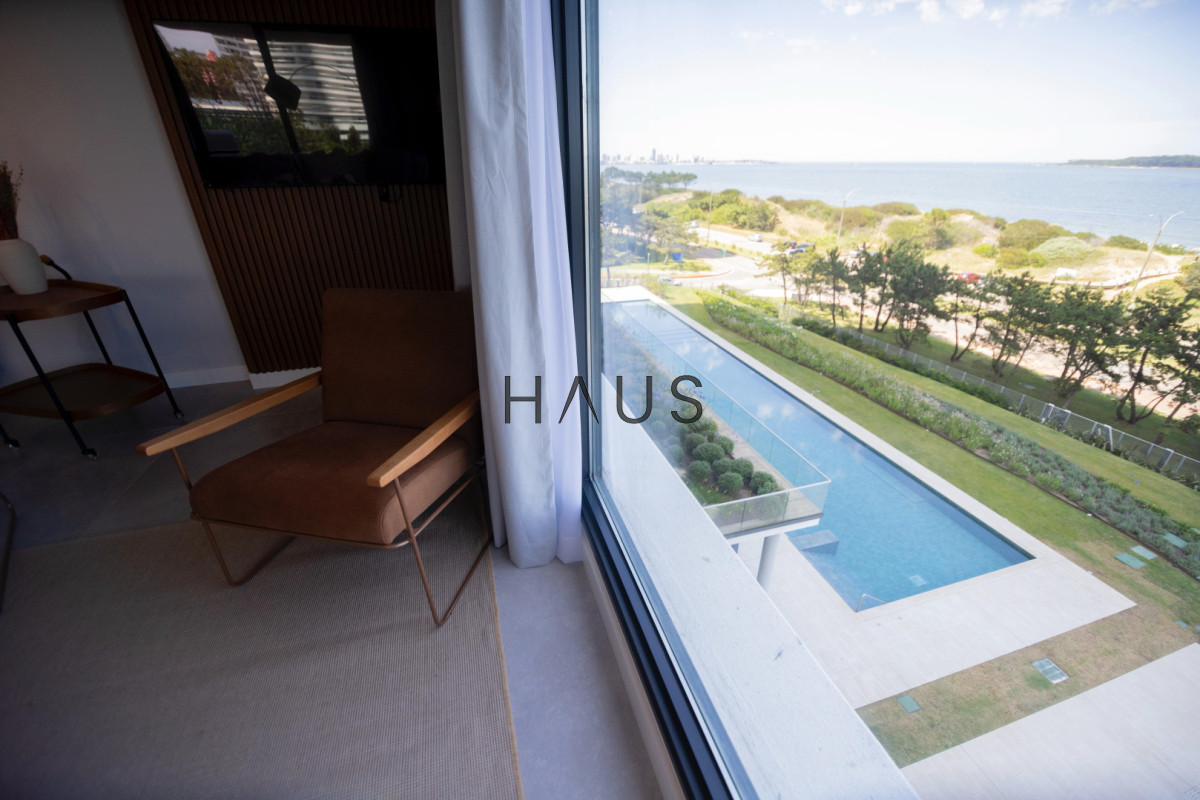 Apartamento ID.604 - Venetian en Alquiler de verano 2026 tres suites y dependencia. Punta del Este 