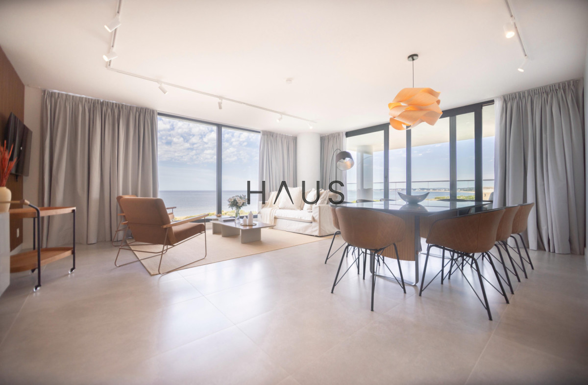 Apartamento ID.604 - Venetian en Alquiler de verano 2026 tres suites y dependencia. Punta del Este 