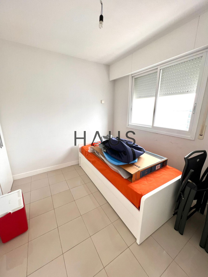 Apartamento ID.605 - Apartamento en alquiler anual Aquarela 2 dormitorios y dependencia. Punta del Este