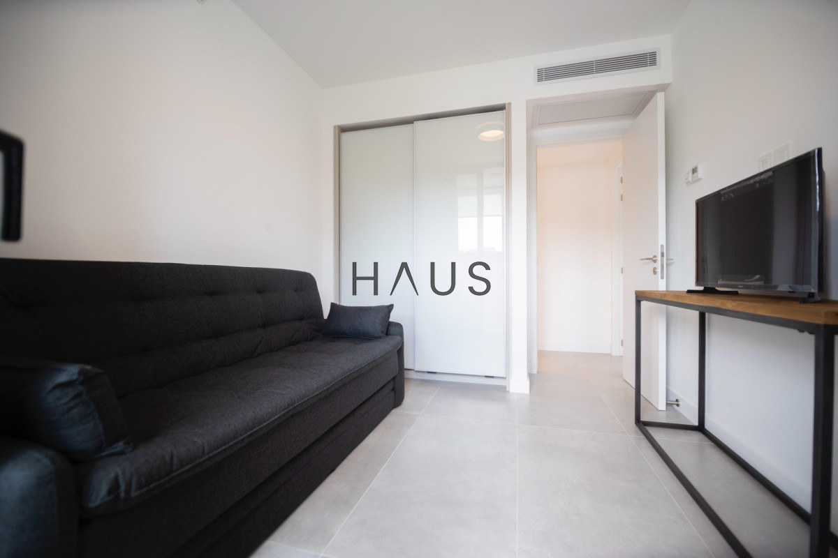 Apartamento ID.604 - Venetian en Alquiler de verano 2026 tres suites y dependencia. Punta del Este 