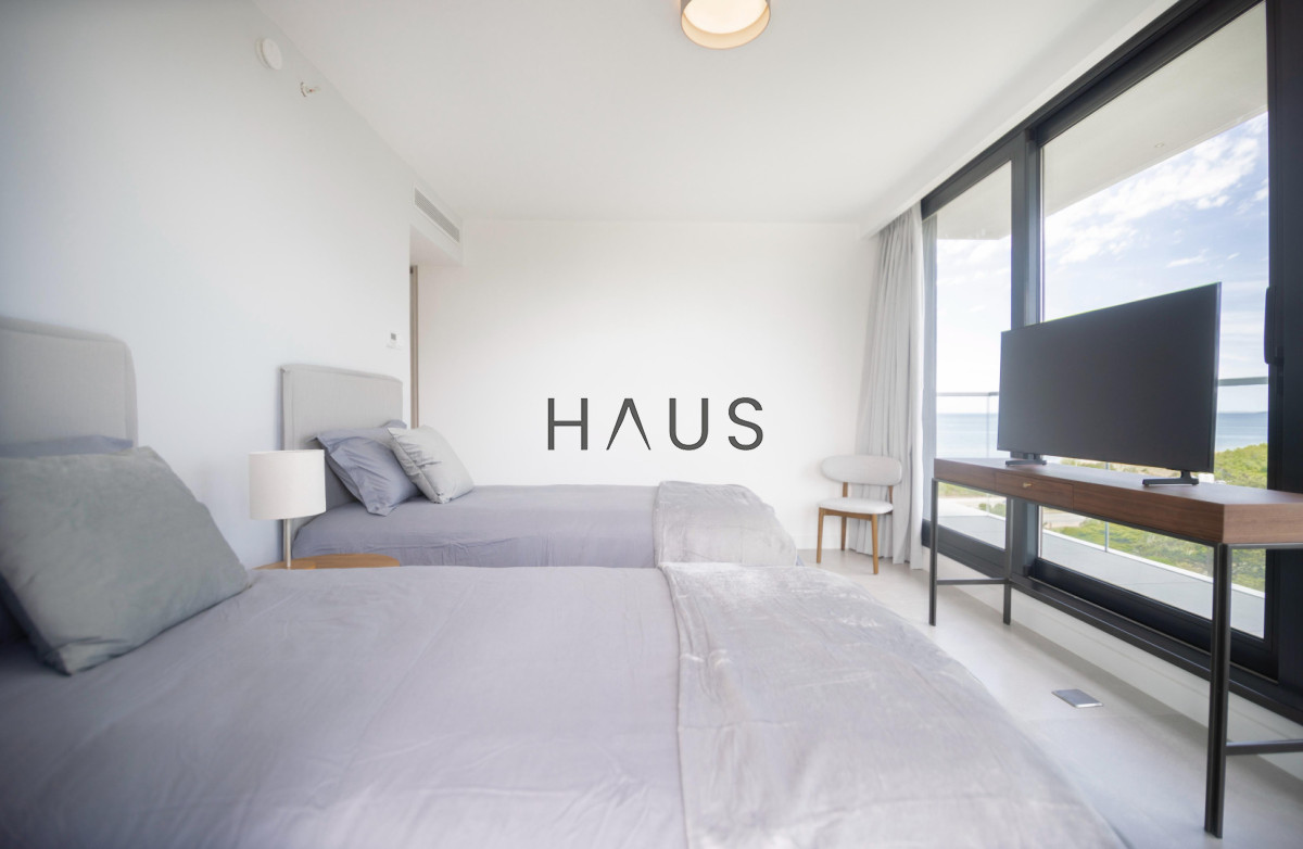 Apartamento ID.604 - Venetian en Alquiler de verano 2026 tres suites y dependencia. Punta del Este 