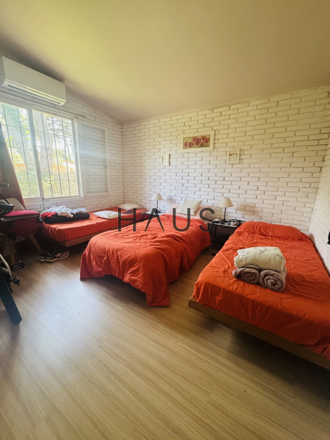 Casa ID.540 - Casa en venta de 2 dormitorios en Lugano Punta del Este