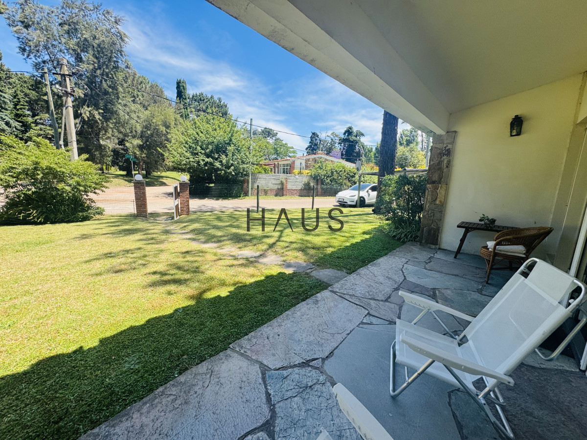 Casa ID.540 - Casa en venta de 2 dormitorios en Lugano Punta del Este