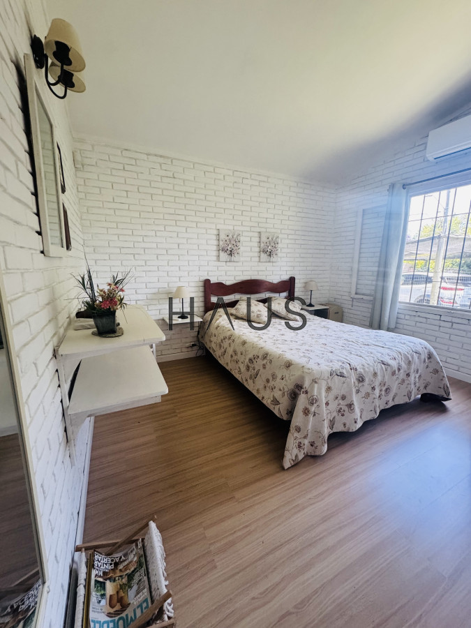 Casa ID.540 - Casa en venta de 2 dormitorios en Lugano Punta del Este