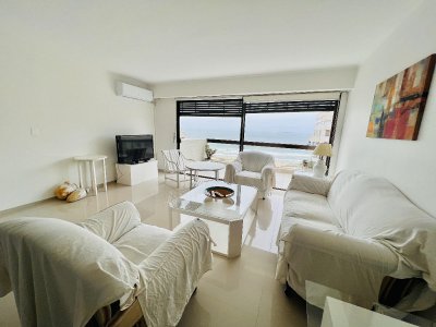Apartamento  Península Playa Brava alquiler y venta. Punta del Este.