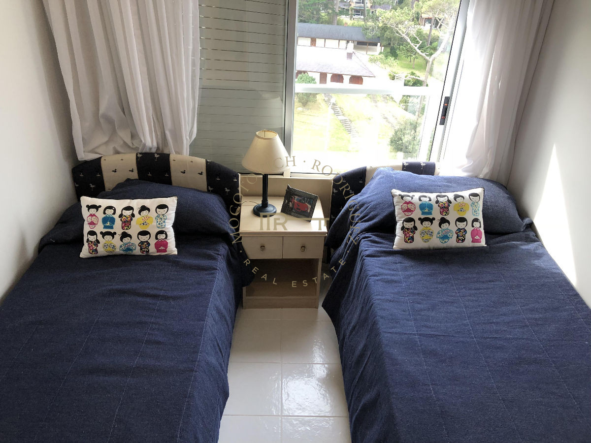 Apartamento ID.177 - Apartamento 2 dormitorios con piscina  - Playa Mansa Alquiler invernal
