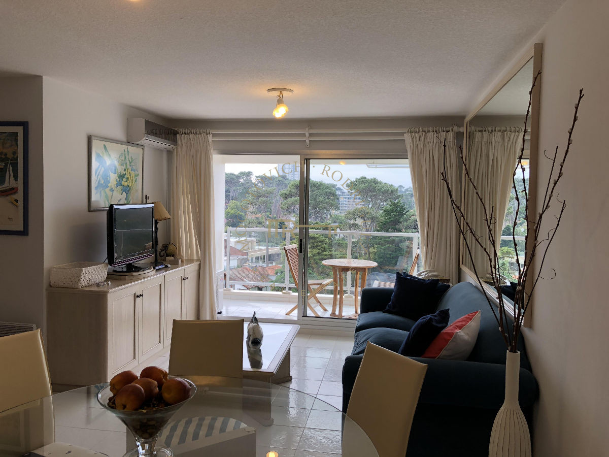 Apartamento ID.177 - Apartamento 2 dormitorios con piscina  - Playa Mansa Alquiler invernal