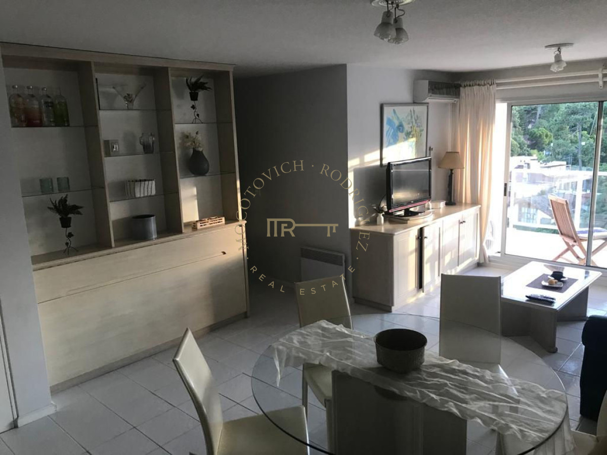 Apartamento ID.177 - Apartamento 2 dormitorios con piscina  - Playa Mansa Alquiler invernal