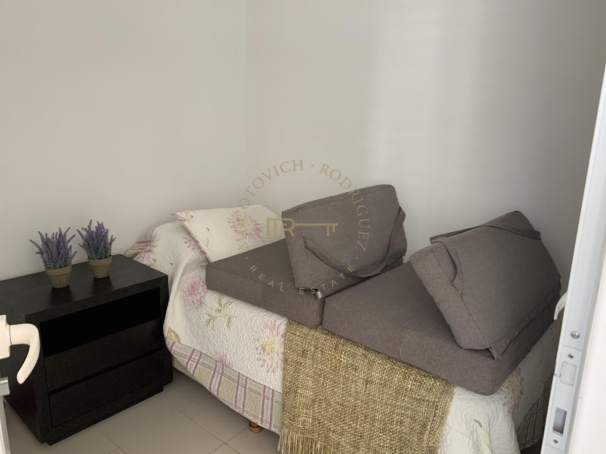 Apartamento ID.17 - Aquarela, 3 dormitorios en suite y dep. de servicio. Alquiler temporal.