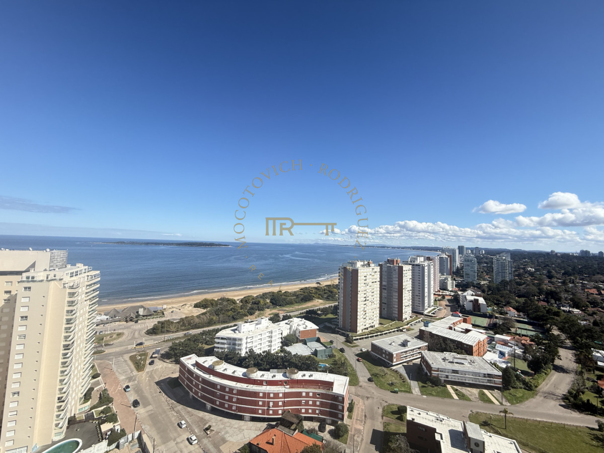 Apartamento ID.4168 - Alquiler temporada apartamento de 2 dormitorios y 2 baños Miami Boulevard