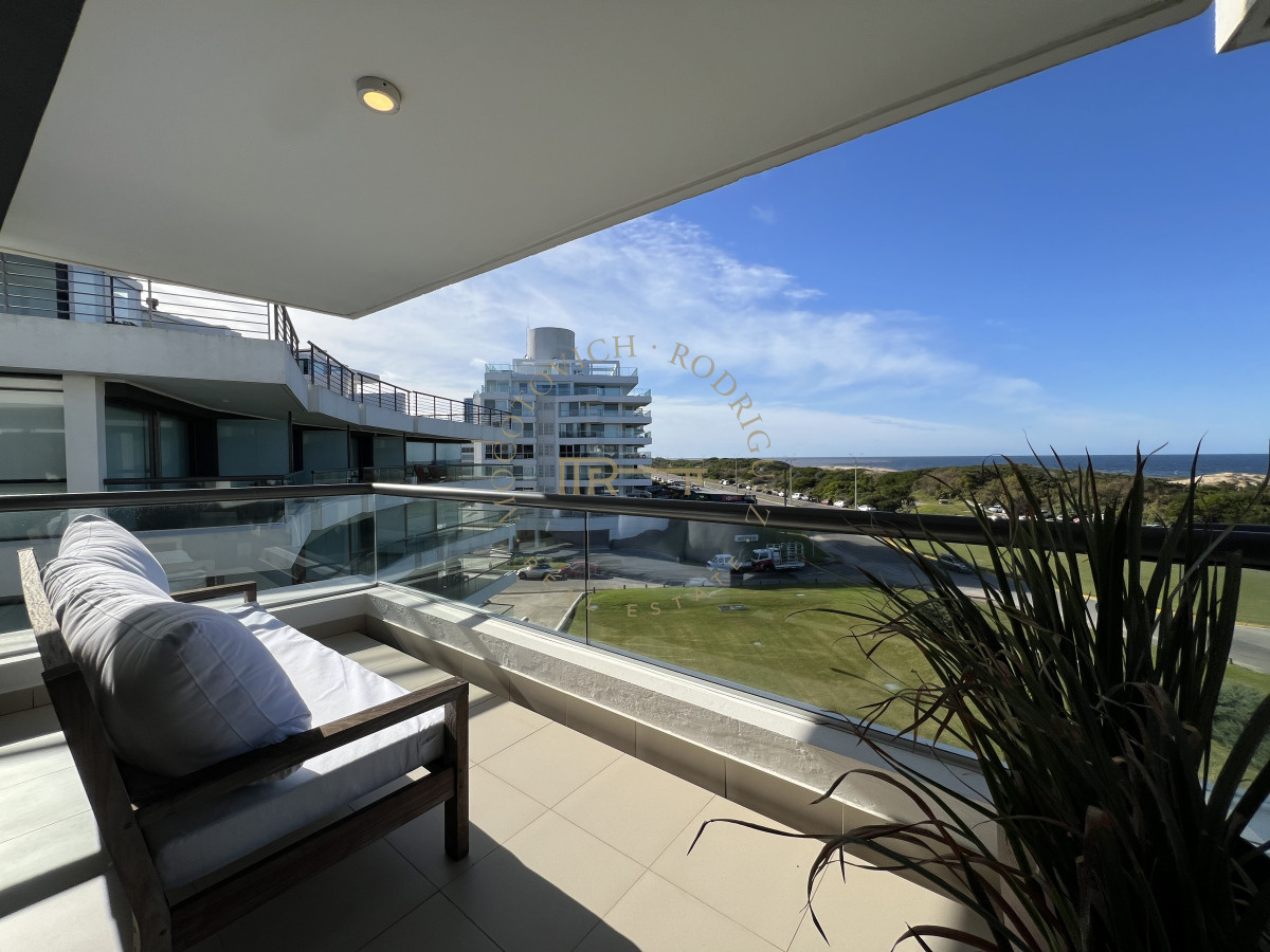 Apartamento ID.222 - Apartamento en alquiler 3 dormitorios y barbacoa propia - Playa Brava