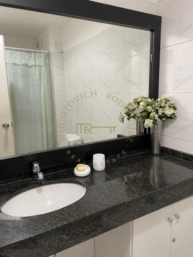 Apartamento ID.3143 - Alquiler de verano 2 dormitorios 2 baños Pinares frente al mar.  Punta del Este. 2026 