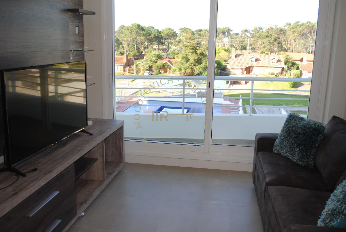 Apartamento ID.115 - Alquiler invierno apartamento 2 dormitorios , piscina, calefacción - Punta del Este