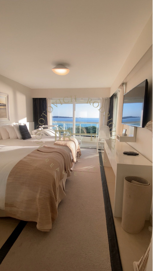 Apartamento ID.2636 - Aquarela alquiler temporal tres dormitorios en suite. Punta del Este