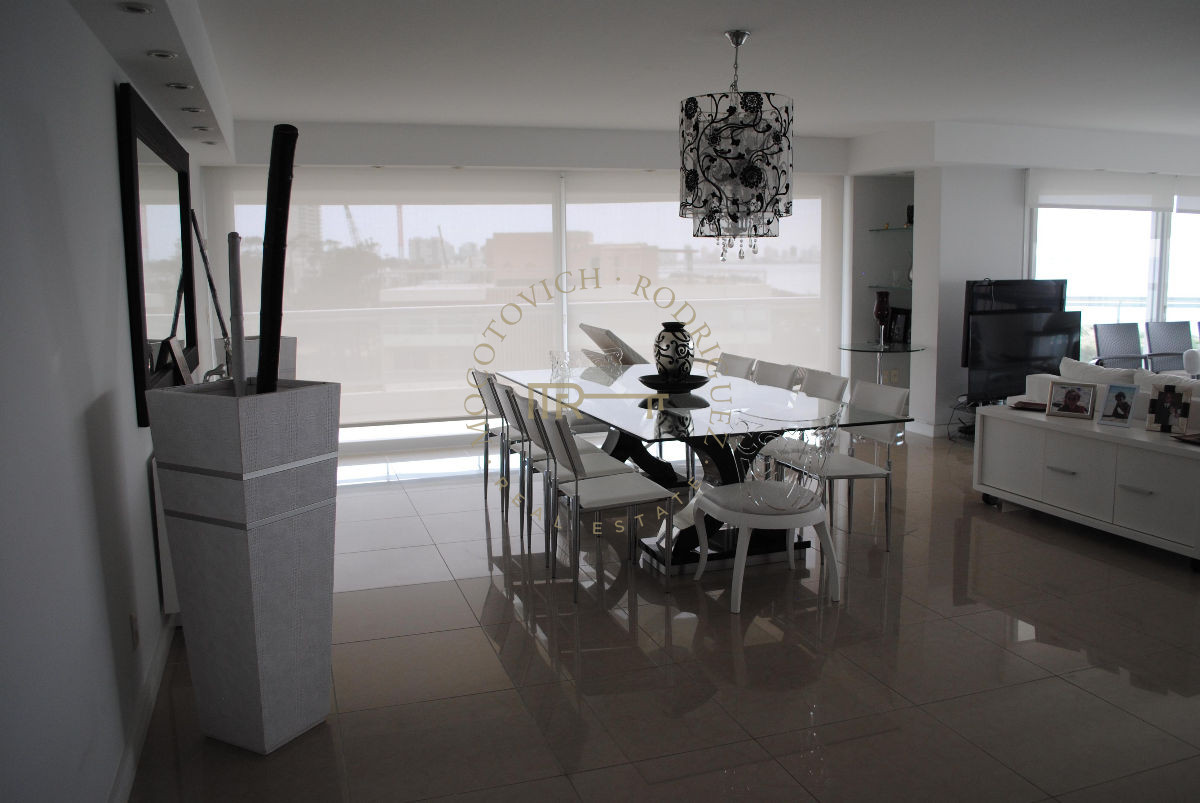 Apartamento ID.13 - Apartamento en alquiler verano 4 dormitorios Torre Aquarela  