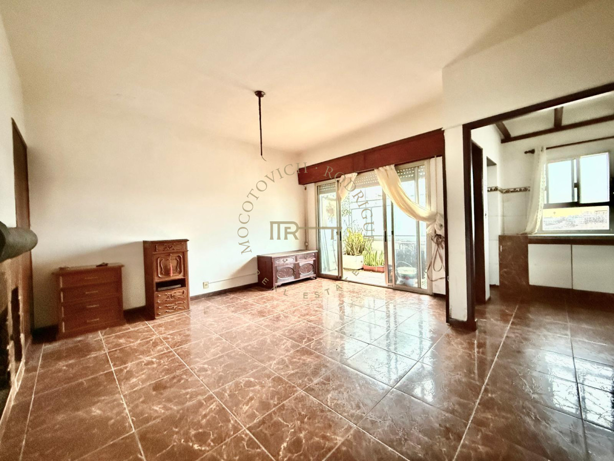 Apartamento ID.3744 - Apartamento en venta en centro de Maldonado