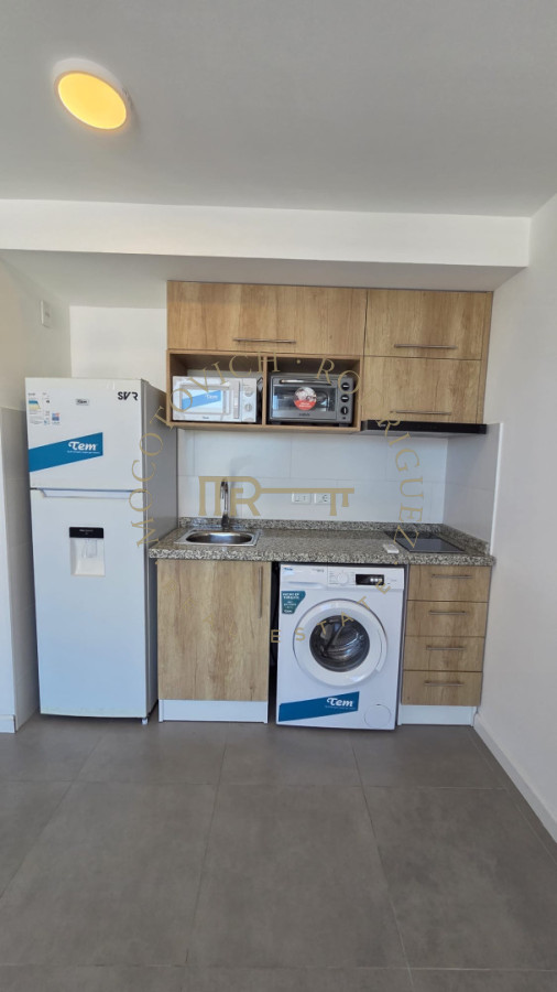 Apartamento ID.4395 - Apartamento de 1 dormitorio- Alquiler Anual
