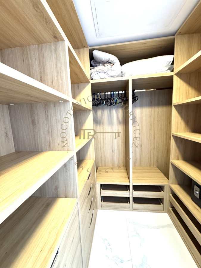 Apartamento ID.3384 - Apartamento Premium de tres suites frente al mar. Alquiler anual
