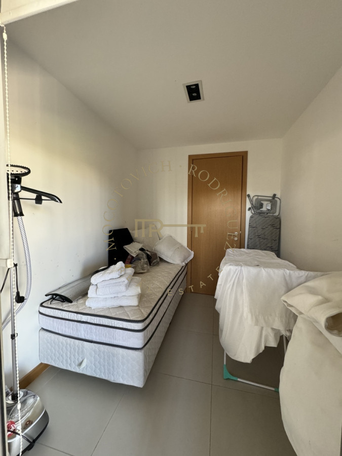 Apartamento ID.2842 - Tiburón Terrazas en venta 3 dorm y dep. 