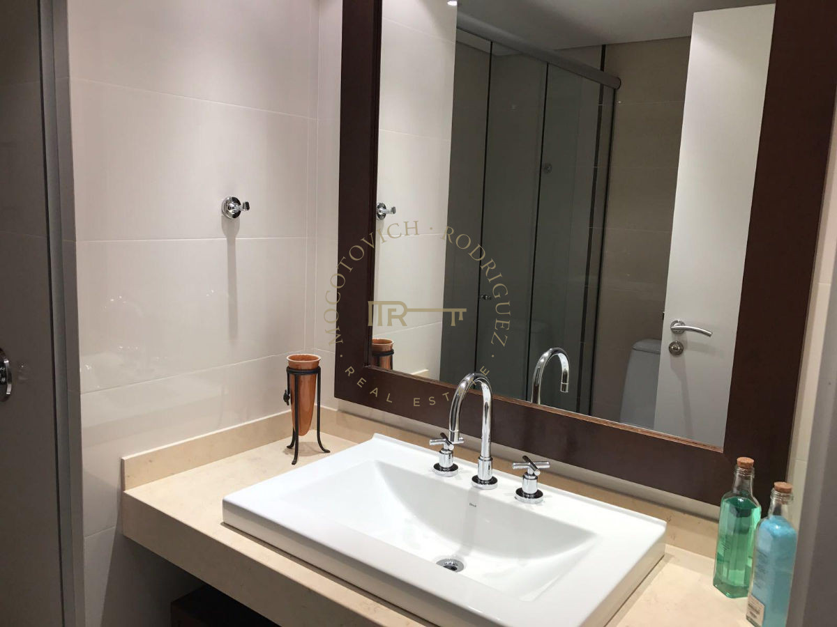 Apartamento ID.16 - Aquarela. Apartamento alquiler temporal 4 dormitorios-Playa Mansa Punta del Este