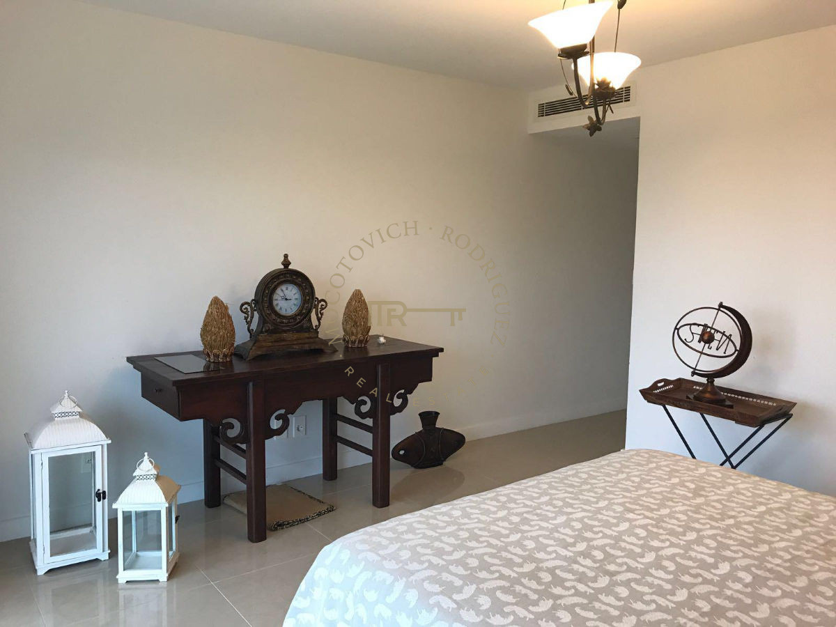 Apartamento ID.16 - Aquarela. Apartamento alquiler temporal 4 dormitorios-Playa Mansa Punta del Este