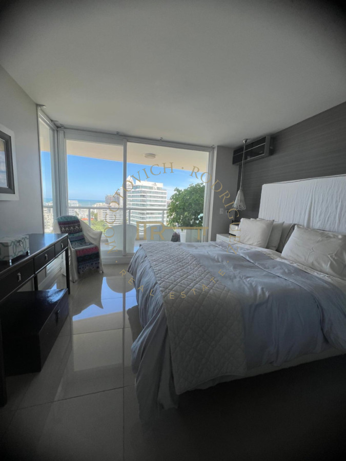 Apartamento ID.4156 - Apartamento en Alquiler en torre One I de 3dormitorios