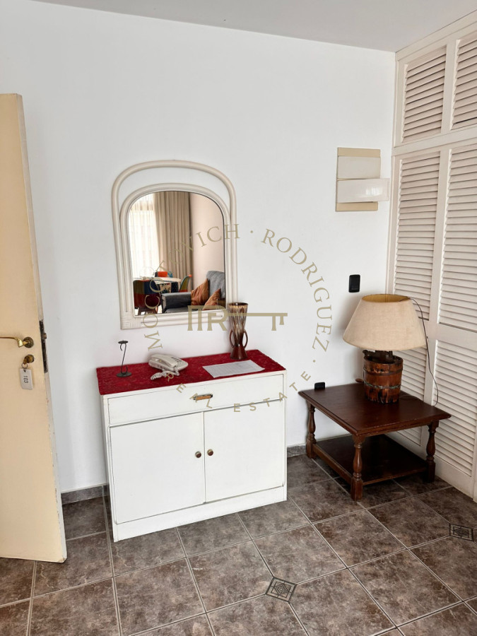 Apartamento ID.681 - Alquiler anual. Apartamento 2 dormitorios en alquiler  en Punta del este Aidy Grill
