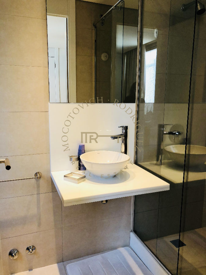 Apartamento ID.194 - Puerto, exclusivo apartamento en venta 4 dormitorios, piscina. Punta del Este.