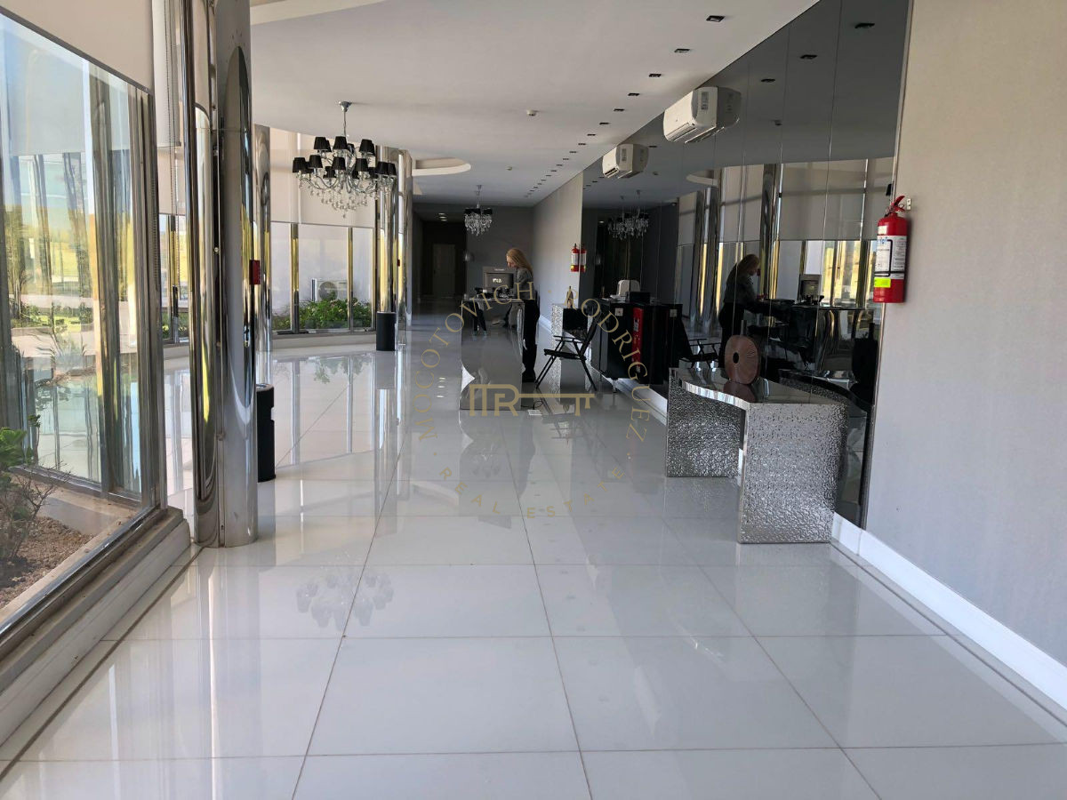 Apartamento ID.195 - Apartamento de 2 dormitorios en alquiler - Laguna del Diario Punta del Este.-