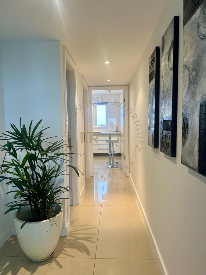 Apartamento ID.3088 - Alquiler 4 dormitorios con amenities. Punta del Este. 