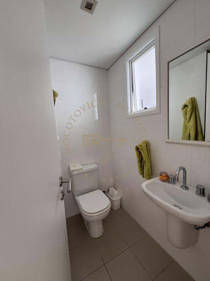 Apartamento ID.23 - Aquarela apartamento en alquiler 2 dormitorios - Playa Mansa Punta del Este