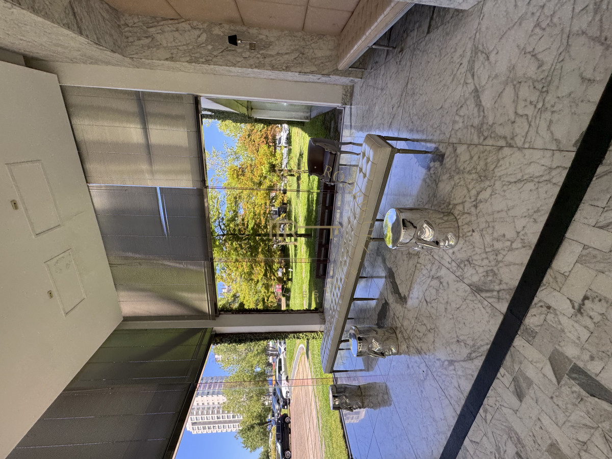 Apartamento ID.3235 - Apartamento de 1 dormitorio en venta. Punta del Este. Torre Yoo