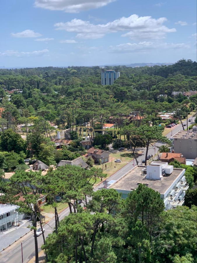 Apartamento ID.3200 - Alquiler de apartamento de 3 dormitorios